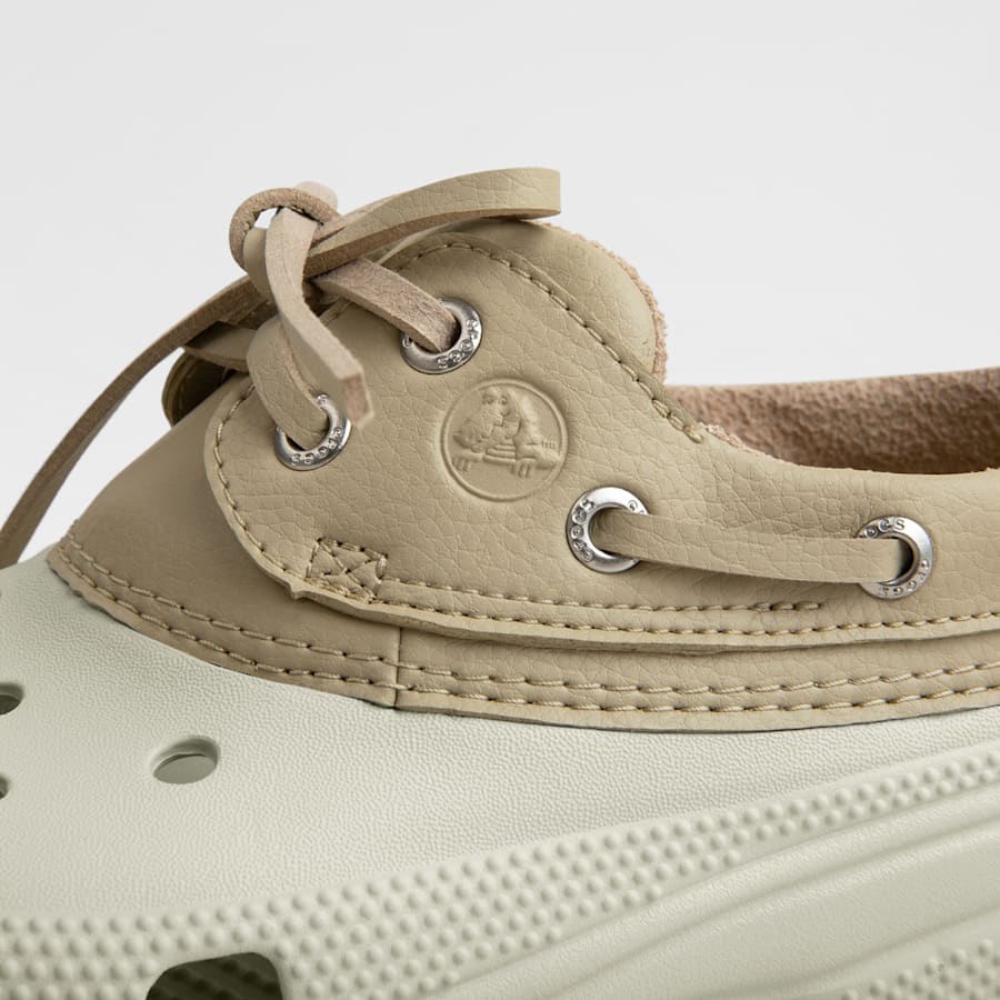 Crocs - Classic Boat Shoe for Women|Men