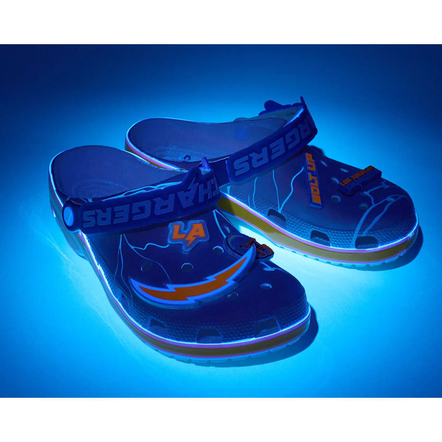 Crocs - NFL Los Angeles Chargers Classic Clog for Women|Men